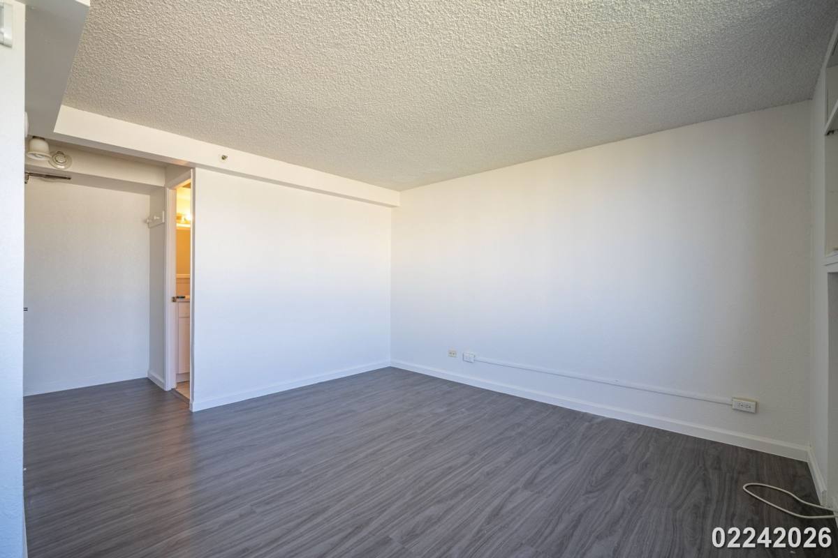 Condo for rent at 444 Niu St, Honolulu, HI 96815