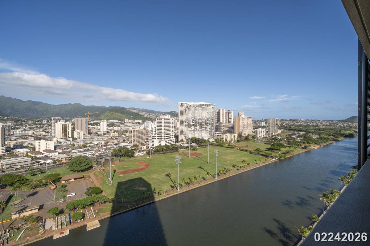 Condo for rent at 444 Niu St, Honolulu, HI 96815