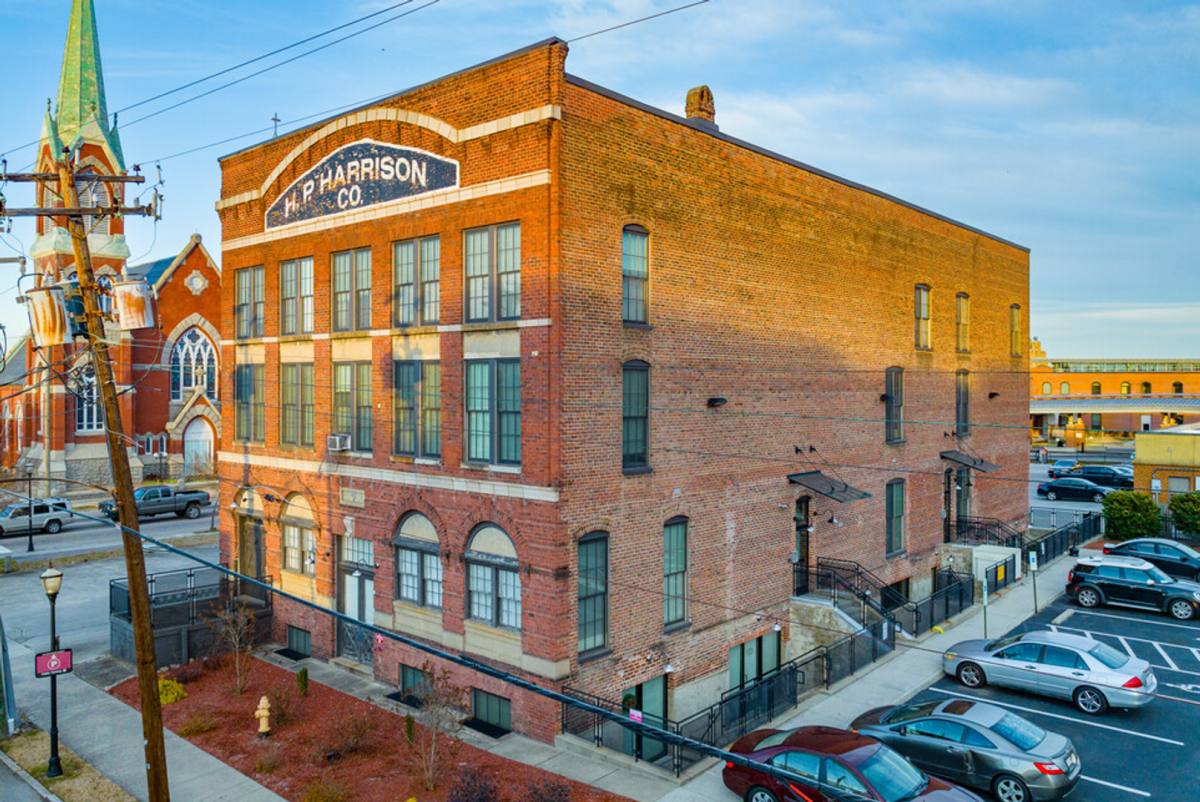 Apartment for rent at 9 S Market St, Petersburg, VA 23803