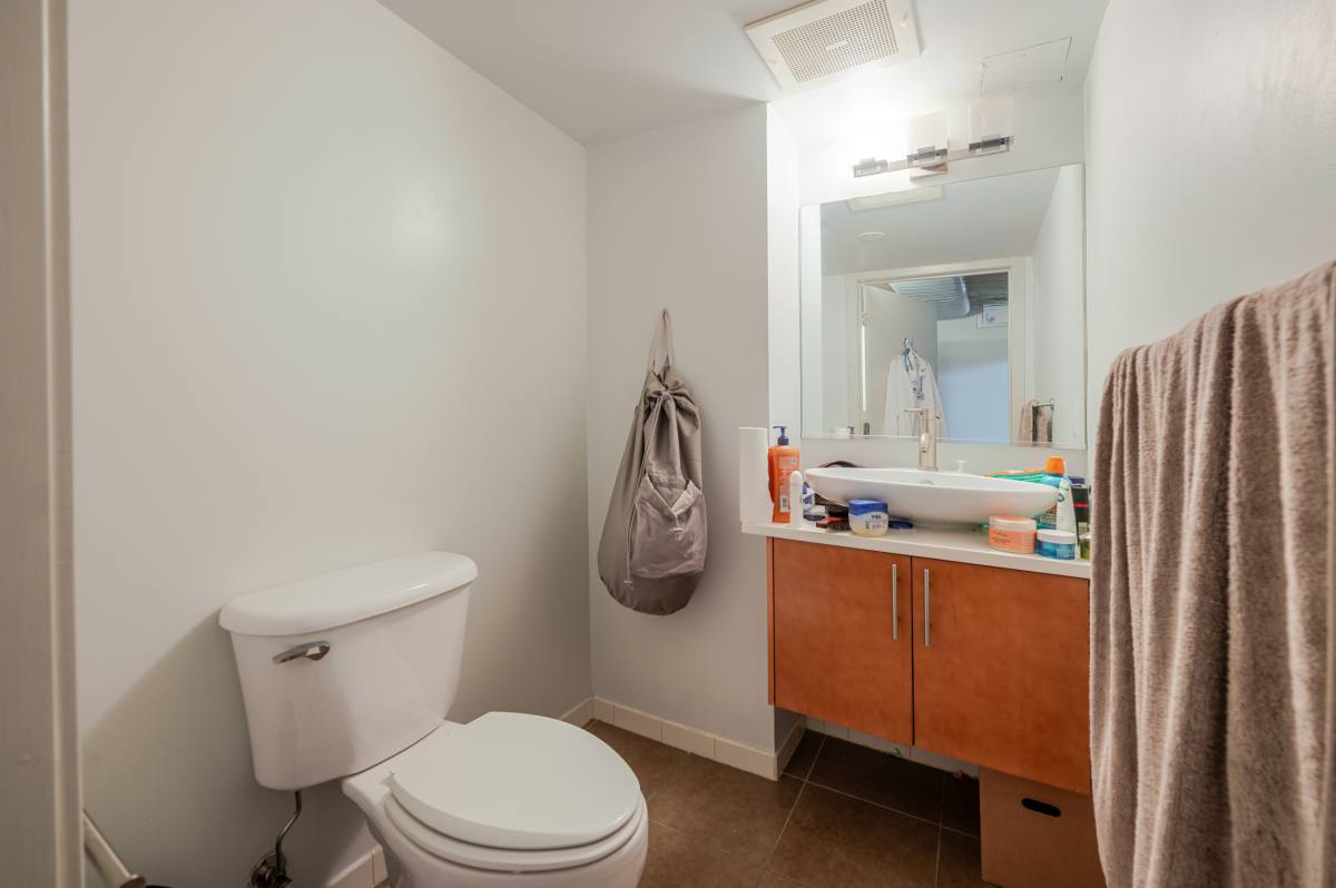 Condo for rent at 929 Florida Ave NW #12, Washington, DC 20001