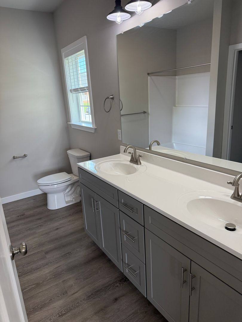 House for rent at 520 S Pine St, Red Lion, PA 17356