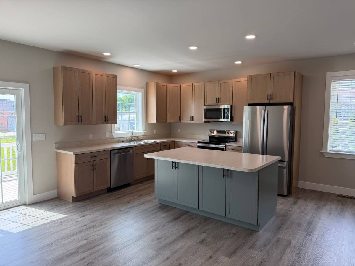 House for rent at 520 S Pine St, Red Lion, PA 17356