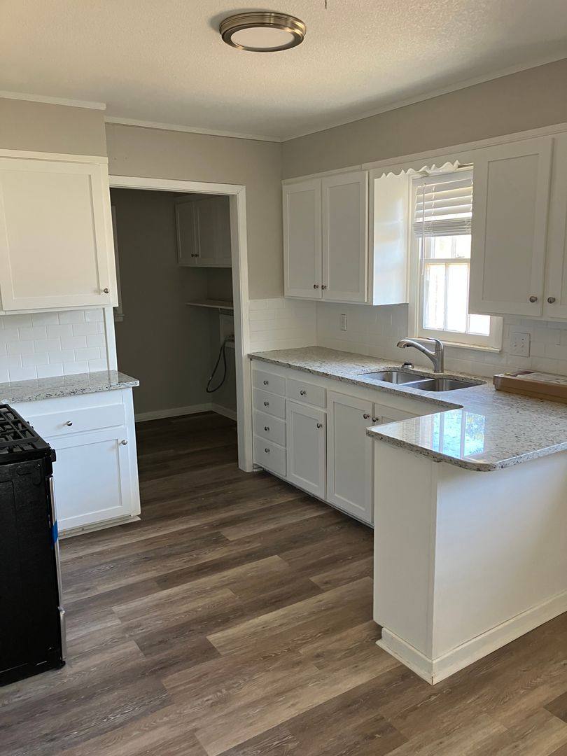 House for rent at 3702 Wilshire Dr, Abilene, TX 79603