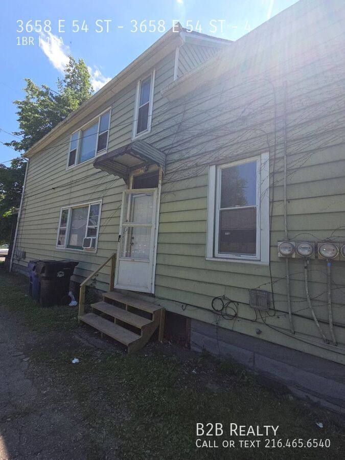 Apartment for rent at 3658 E 54 St #4, Cleveland, OH 44105