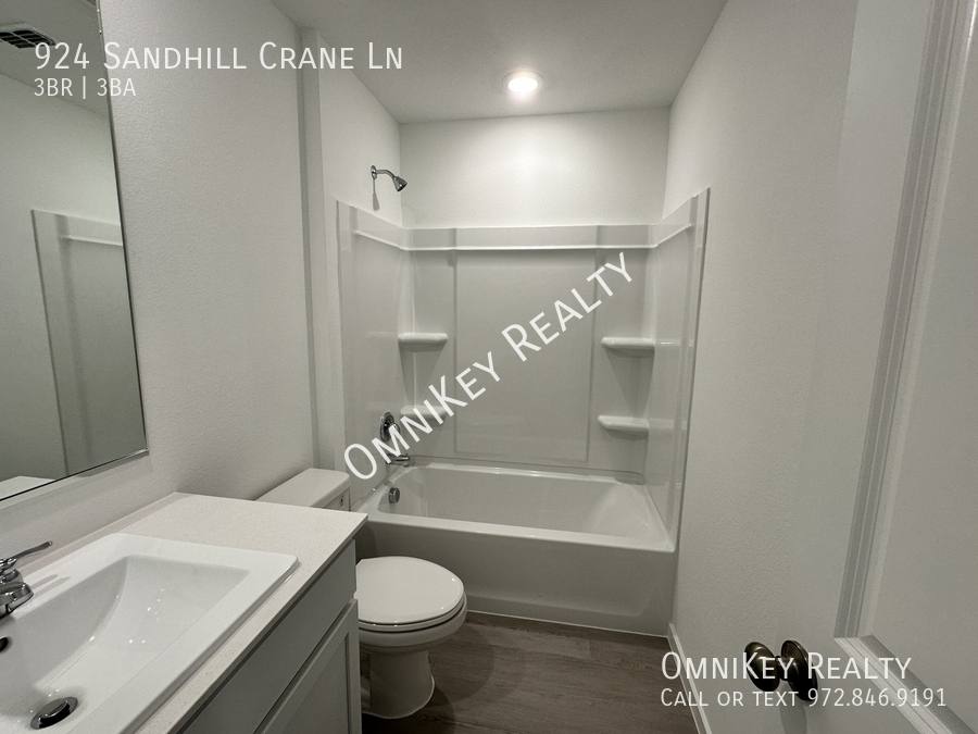 House for rent at 924 Sandhill Crane Lane, Princeton, TX 75407