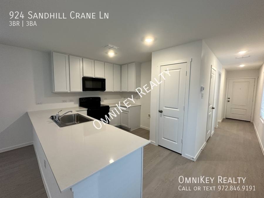 House for rent at 924 Sandhill Crane Lane, Princeton, TX 75407