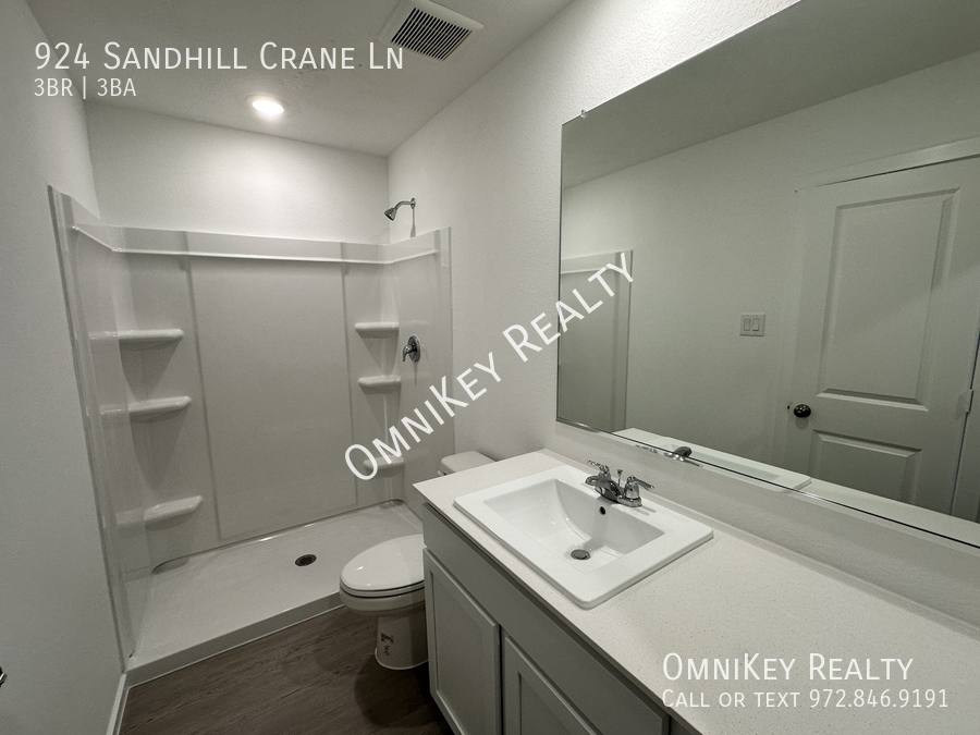House for rent at 924 Sandhill Crane Lane, Princeton, TX 75407