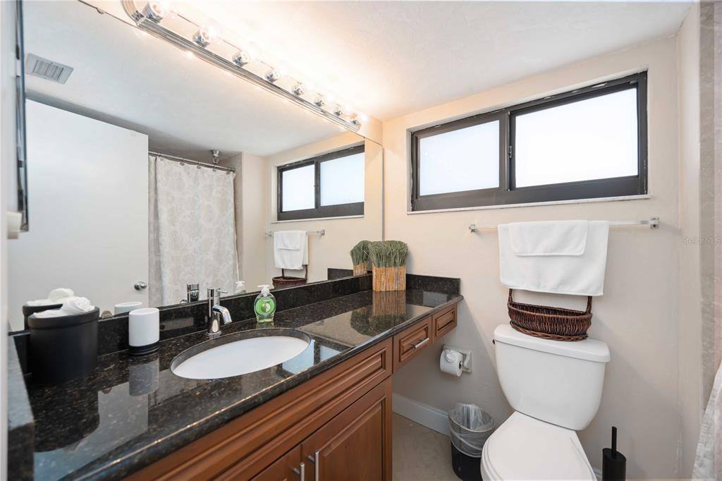 Condo for rent at 11 Sunset Dr #505, Sarasota, FL 34236
