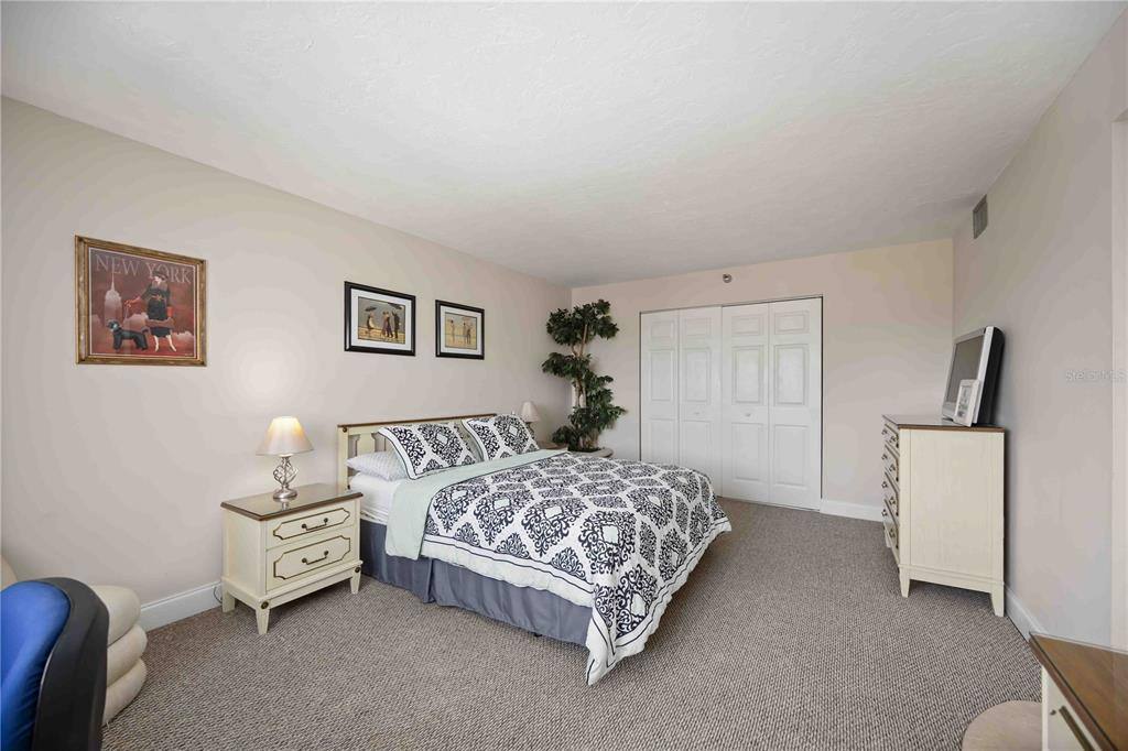 Condo for rent at 11 Sunset Dr #505, Sarasota, FL 34236