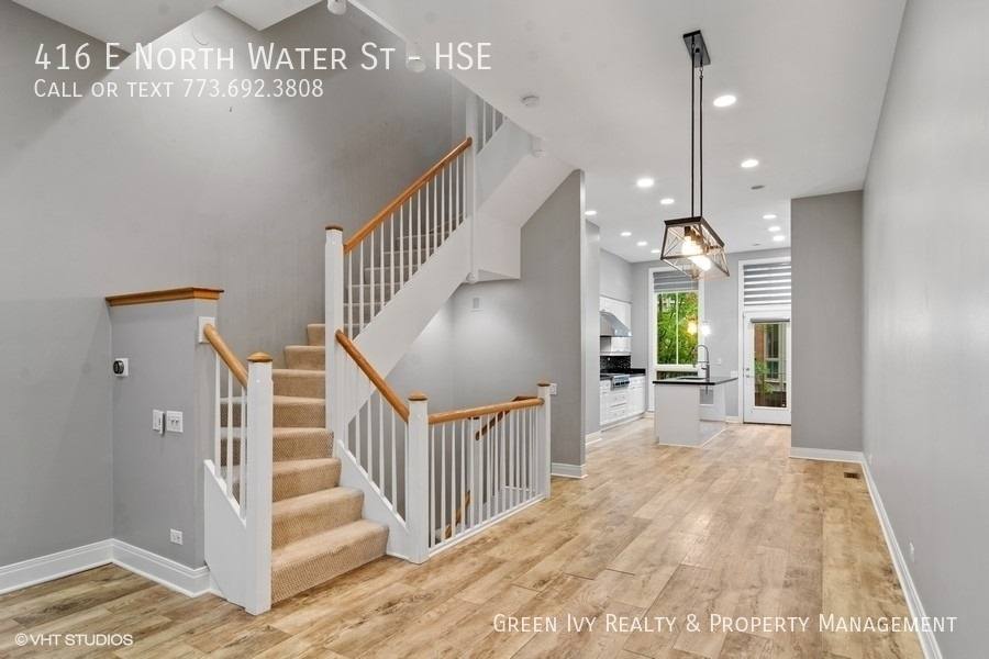 Townhouse for rent at 416 E N Water St #HSE, Chicago, IL 60611