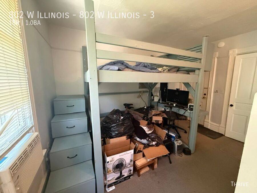 Apartment for rent at 802 W Illinois #3, Urbana, IL 61801