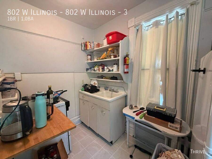 Apartment for rent at 802 W Illinois #3, Urbana, IL 61801