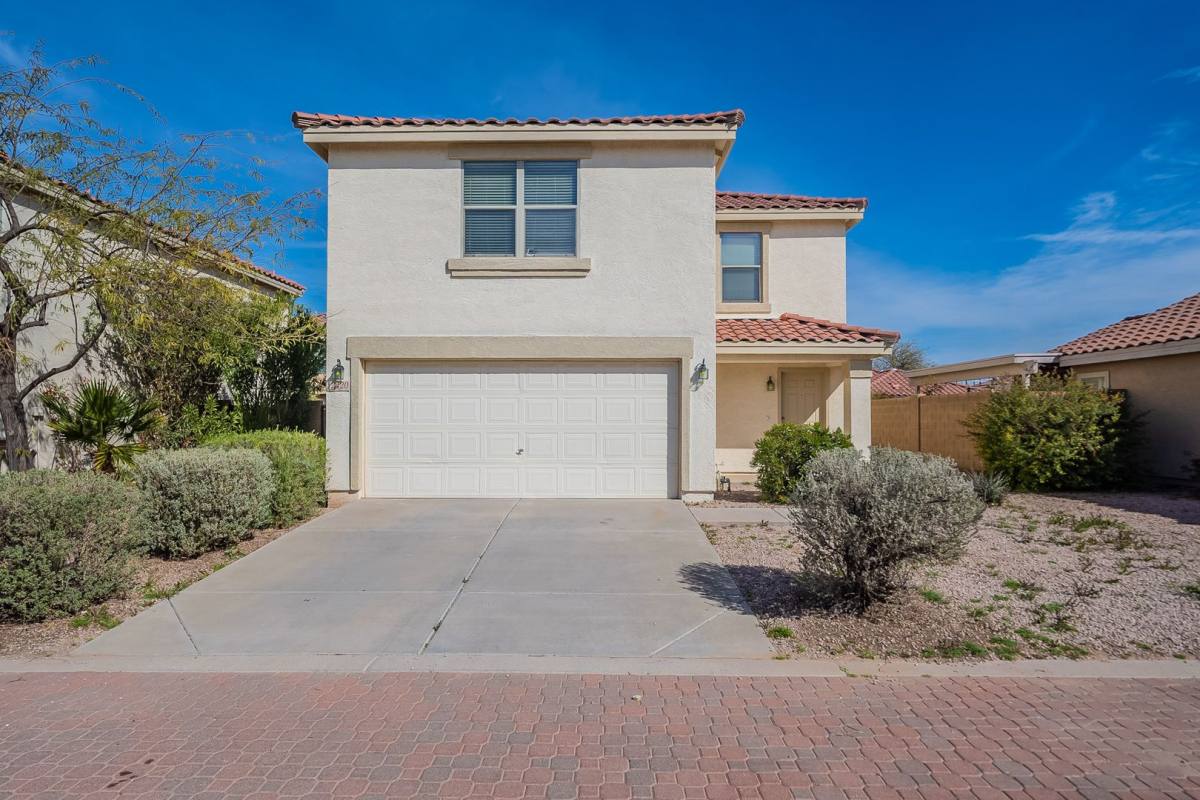 House for rent at 2420 E Gleneagle Dr, Chandler, AZ 85249