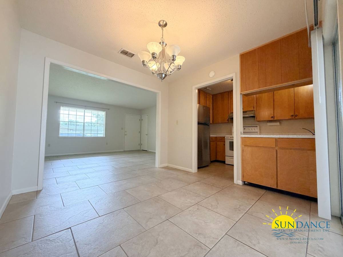 House for rent at 11 Oak Lane, Shalimar, FL 32579