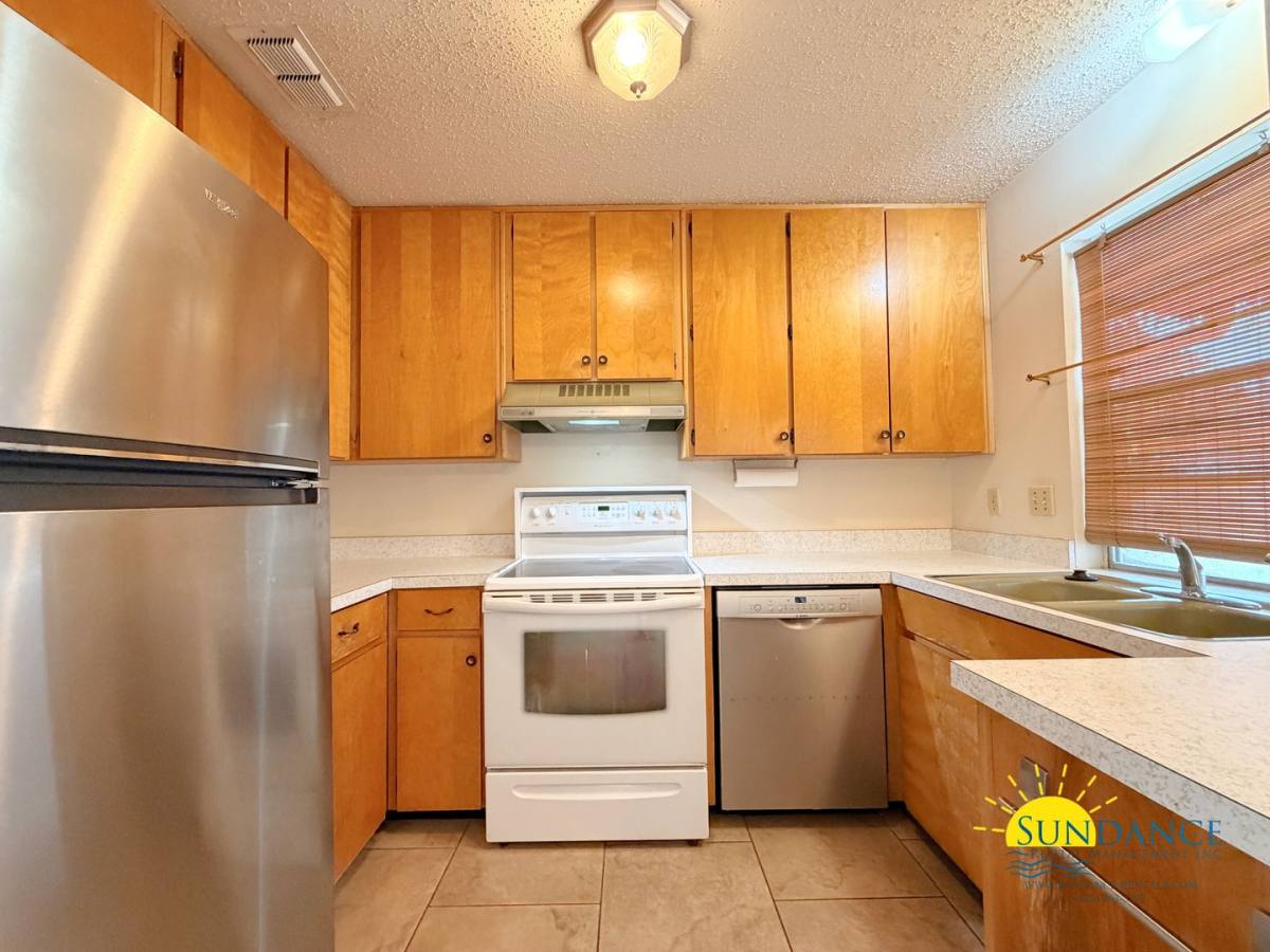 House for rent at 11 Oak Lane, Shalimar, FL 32579