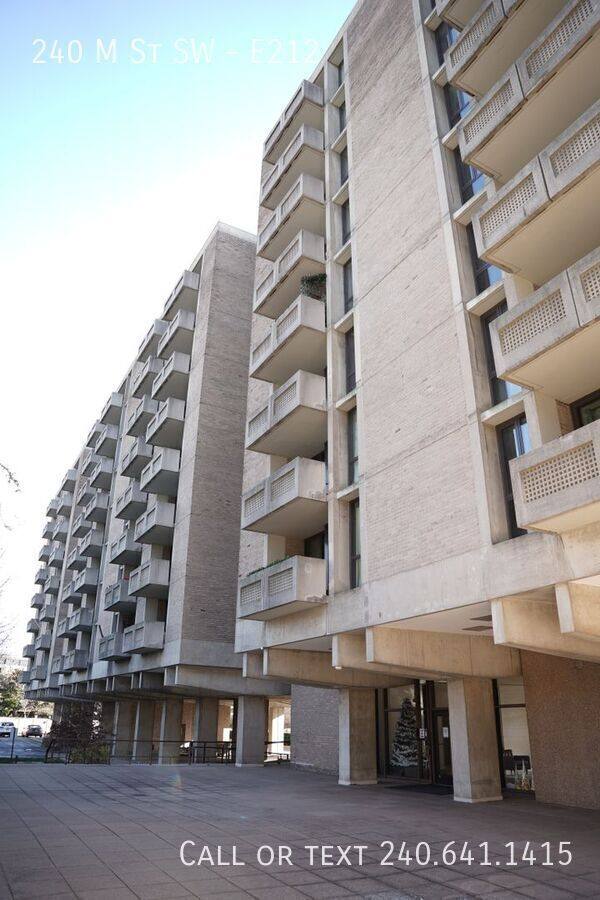 Condo for rent at 240 M St SW #E212, Washington, DC 20024
