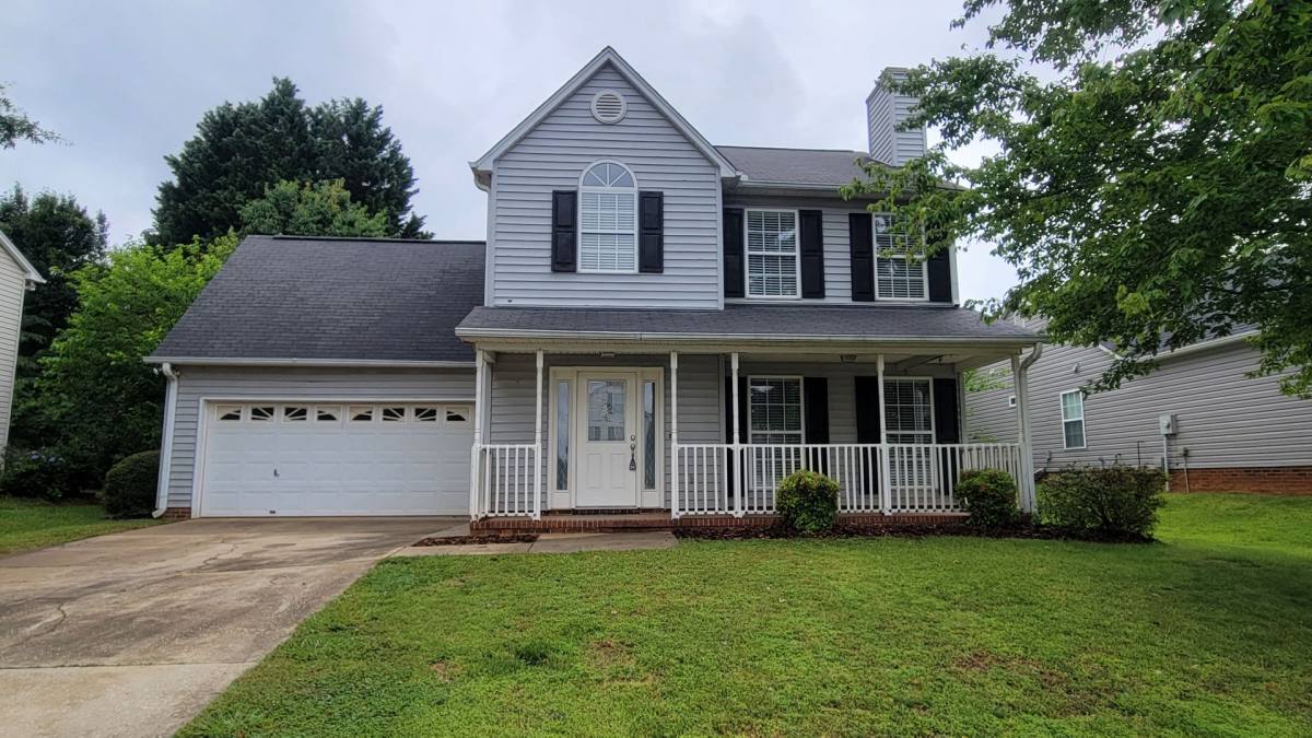 House for rent at 114 Fawnbrook Dr, Greer, SC 29650