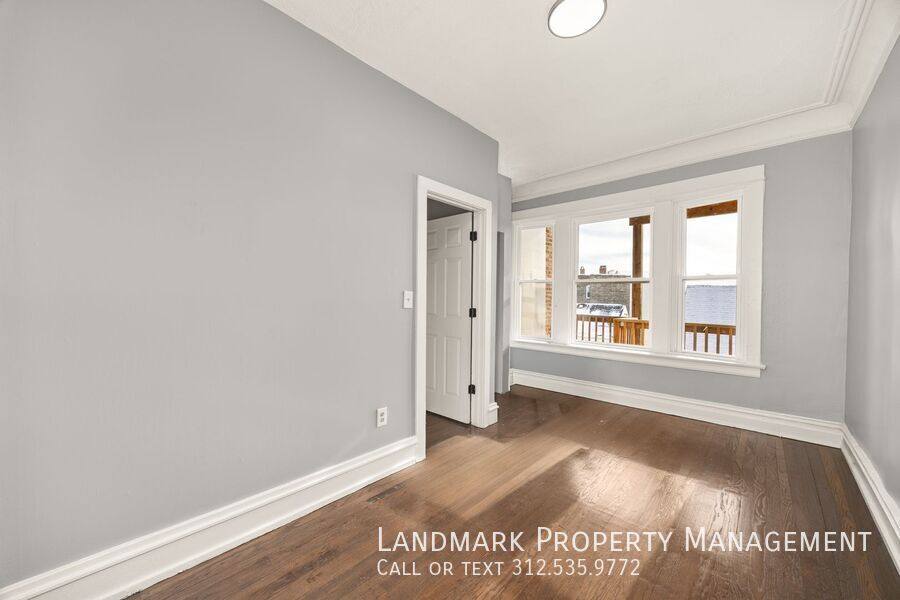 Apartment for rent at 1843-45 W 54th St #1E, Chicago, IL 60609