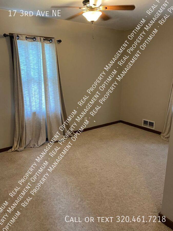 House for rent at 17 3rd Ave NE, Elbow Lake, MN 56531