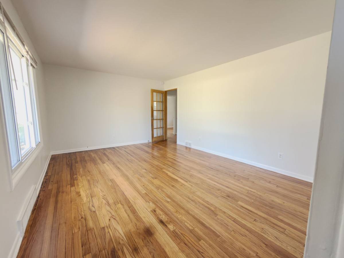 House for rent at 2419 Walter Dr, Ann Arbor, MI 48103