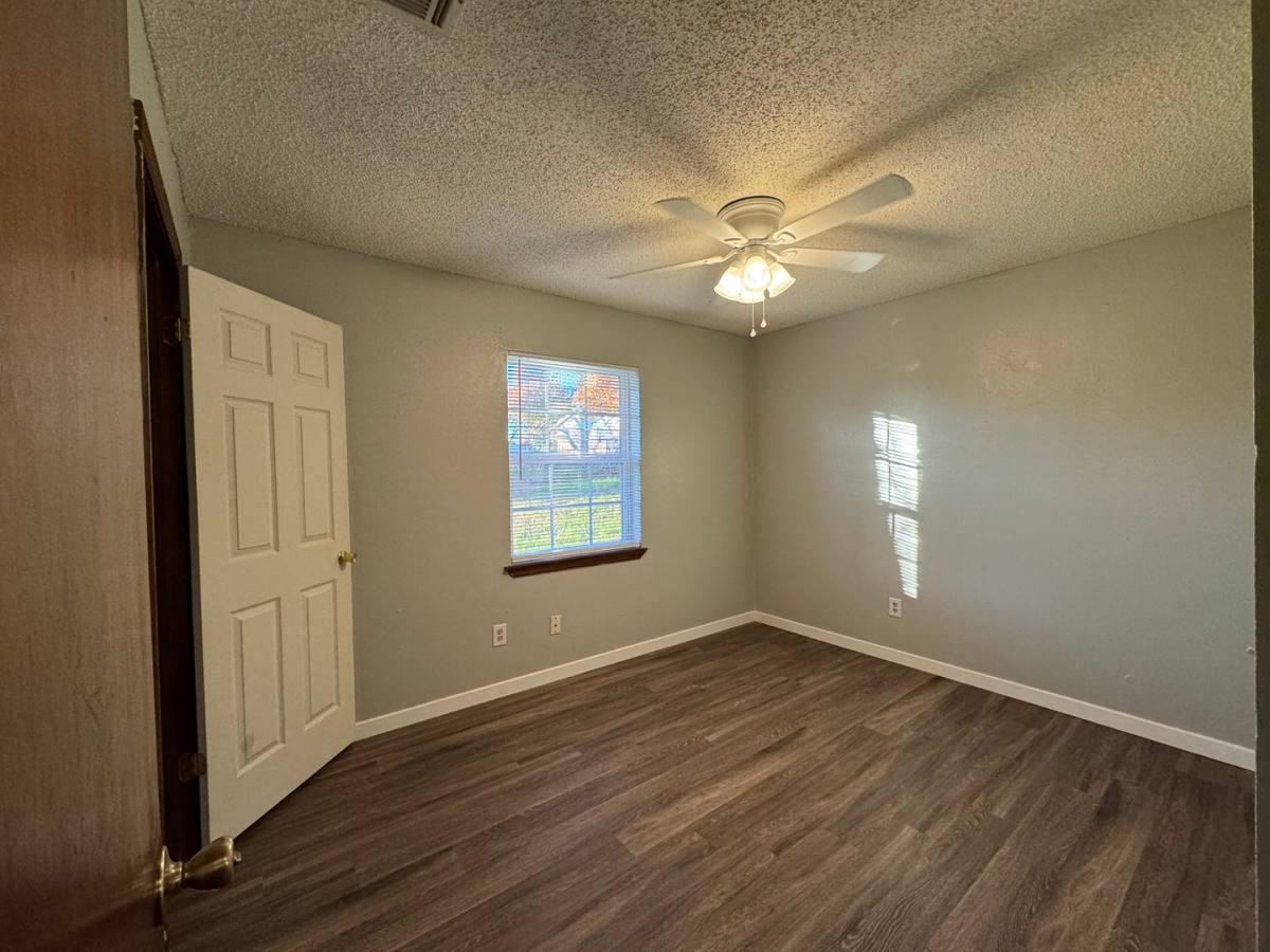 House for rent at 3308 Gwendolyn Lane, Edmond, OK 73034
