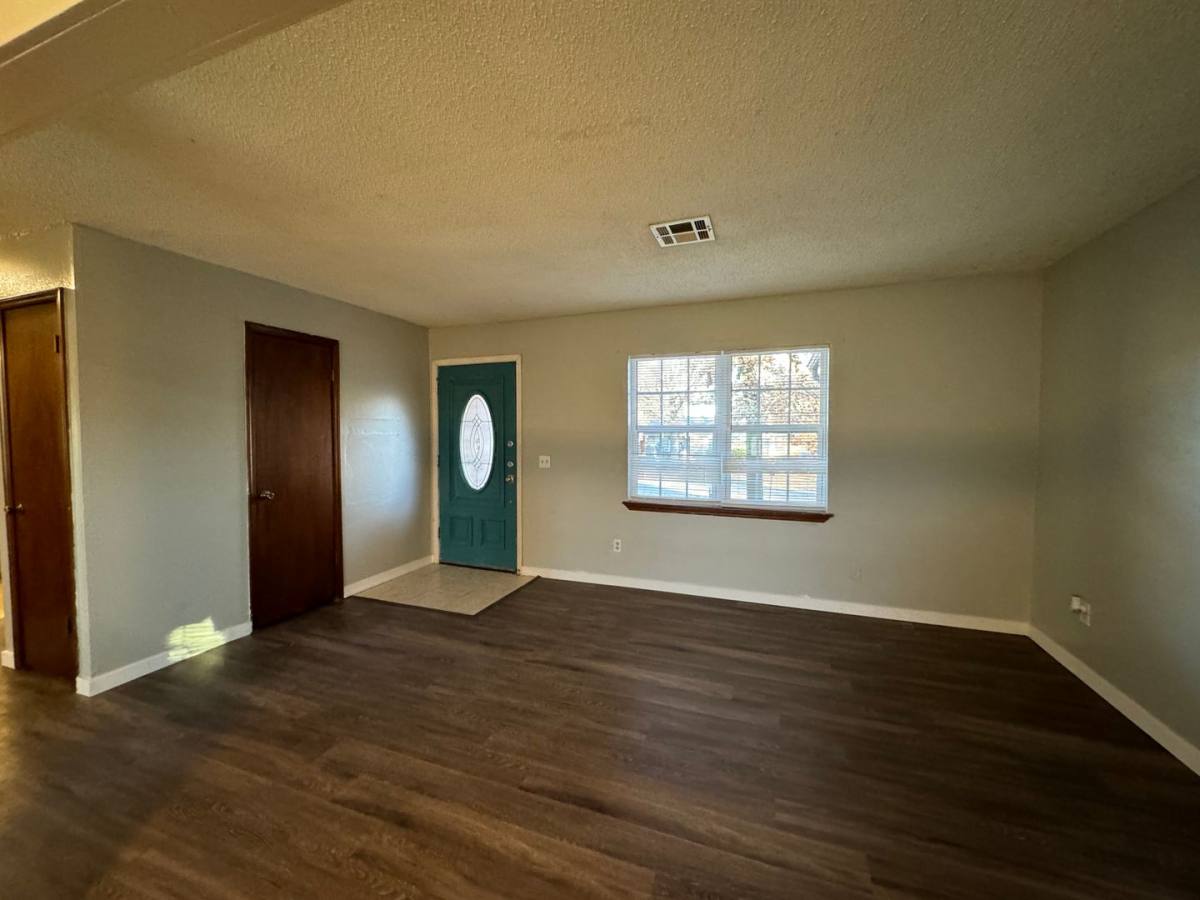 House for rent at 3308 Gwendolyn Lane, Edmond, OK 73034