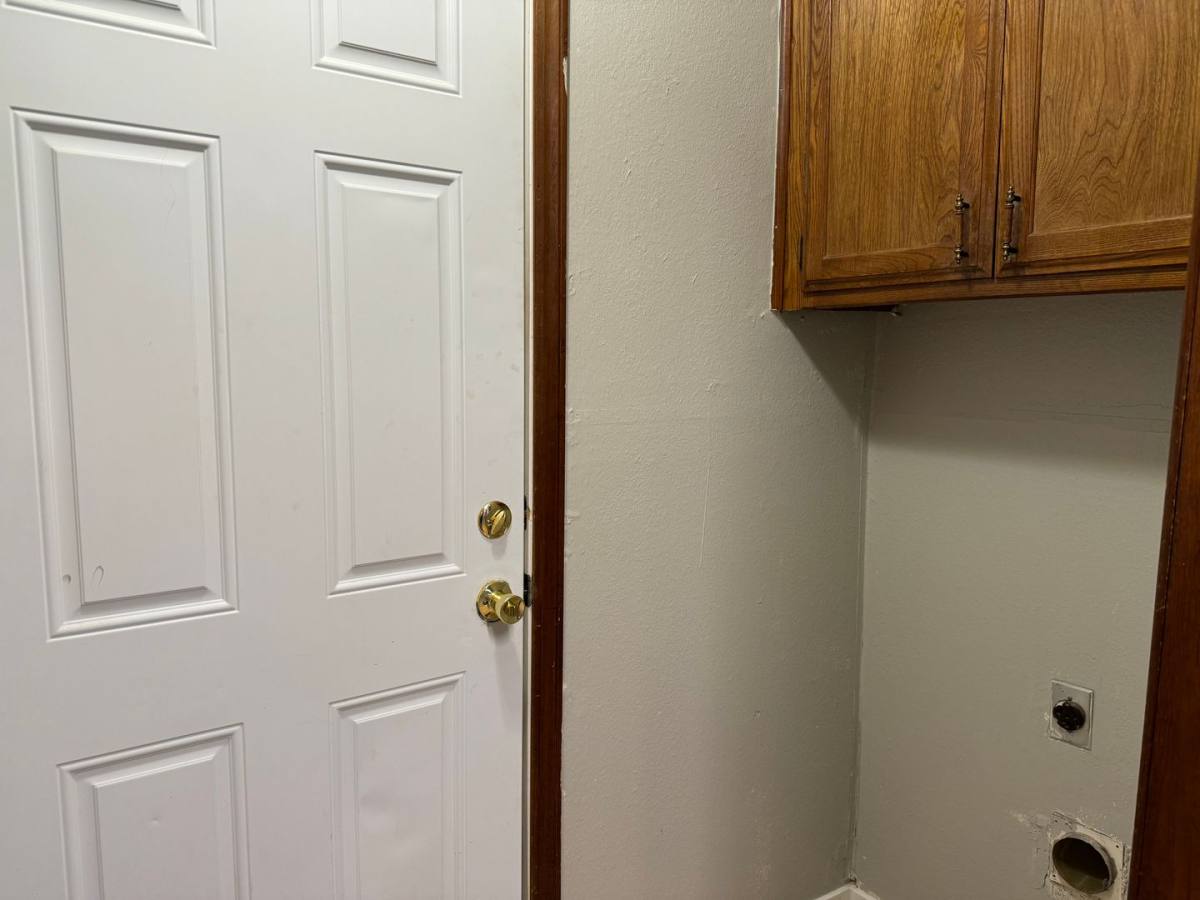 House for rent at 3308 Gwendolyn Lane, Edmond, OK 73034