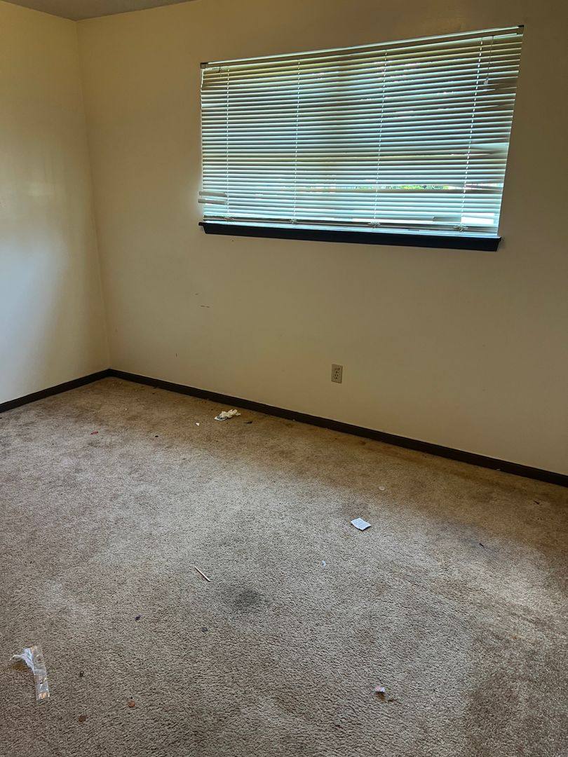 Apartment for rent at 290 Apple Tree Court, Columbia, MO 65203