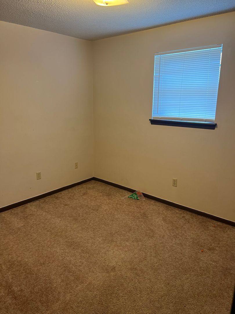 Apartment for rent at 290 Apple Tree Court, Columbia, MO 65203