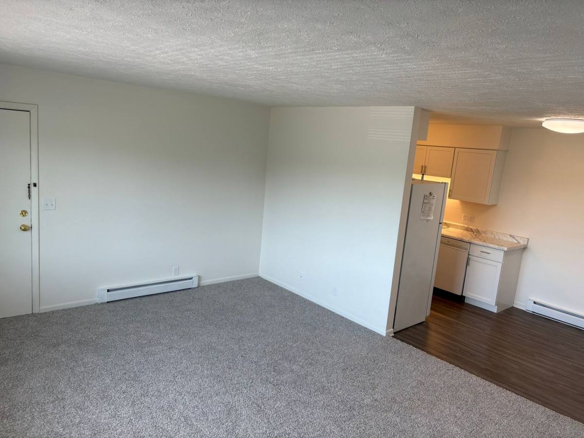 Apartment for rent at 834 N Bell St, Gibson City, IL 60936