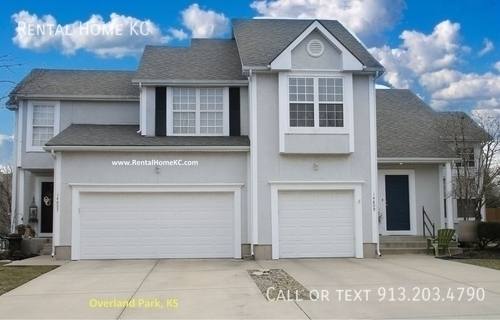 House for rent at 14807 Robinson St, Overland Park, KS 66223