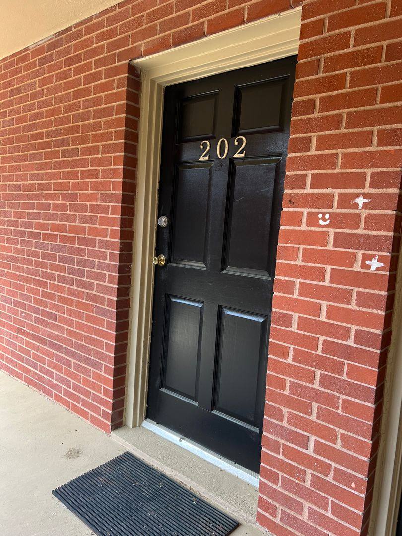 Condo for rent at 250 Little St, Athens, GA 30605
