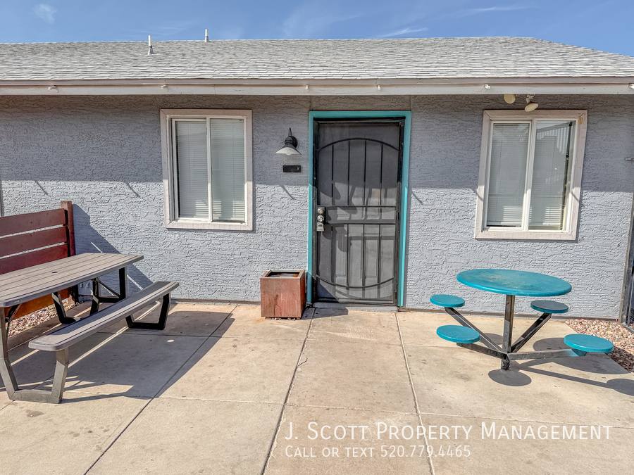 Apartment for rent at 1753 E Harvard St #1, Phoenix, AZ 85006