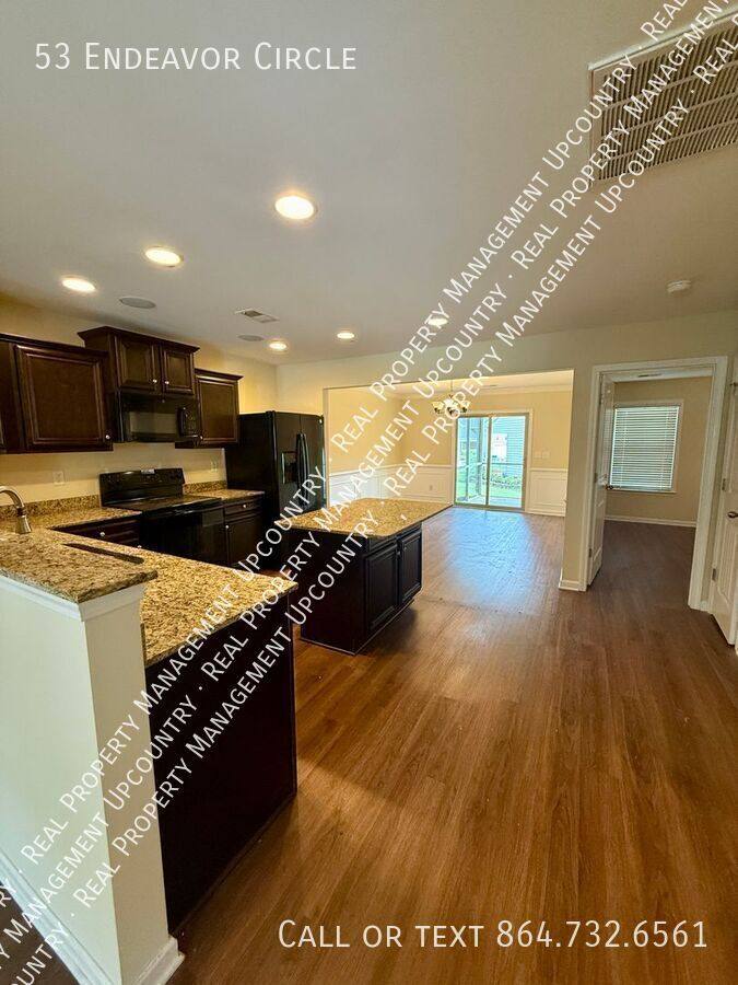 Townhouse for rent at 53 Endeavor Circle, Mauldin, SC 29662