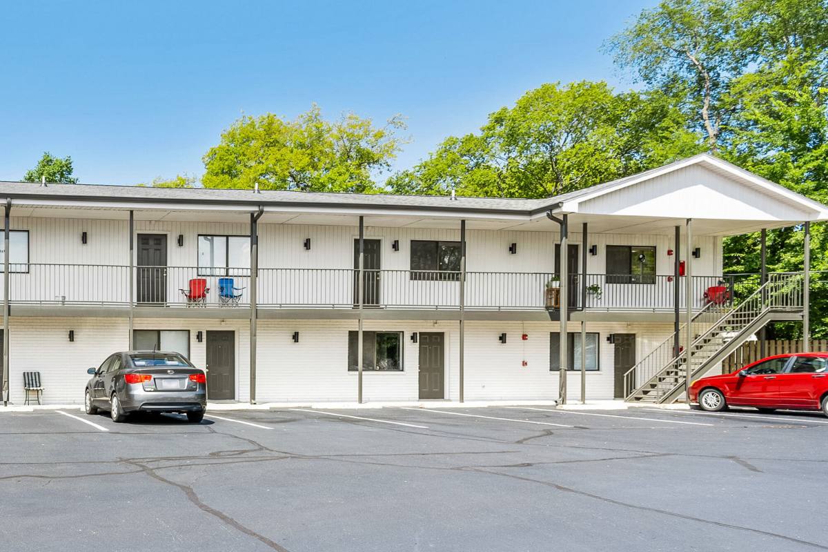 Apartment for rent at Skyline Flats, 103 Hart Lane, Nashville, TN 37207