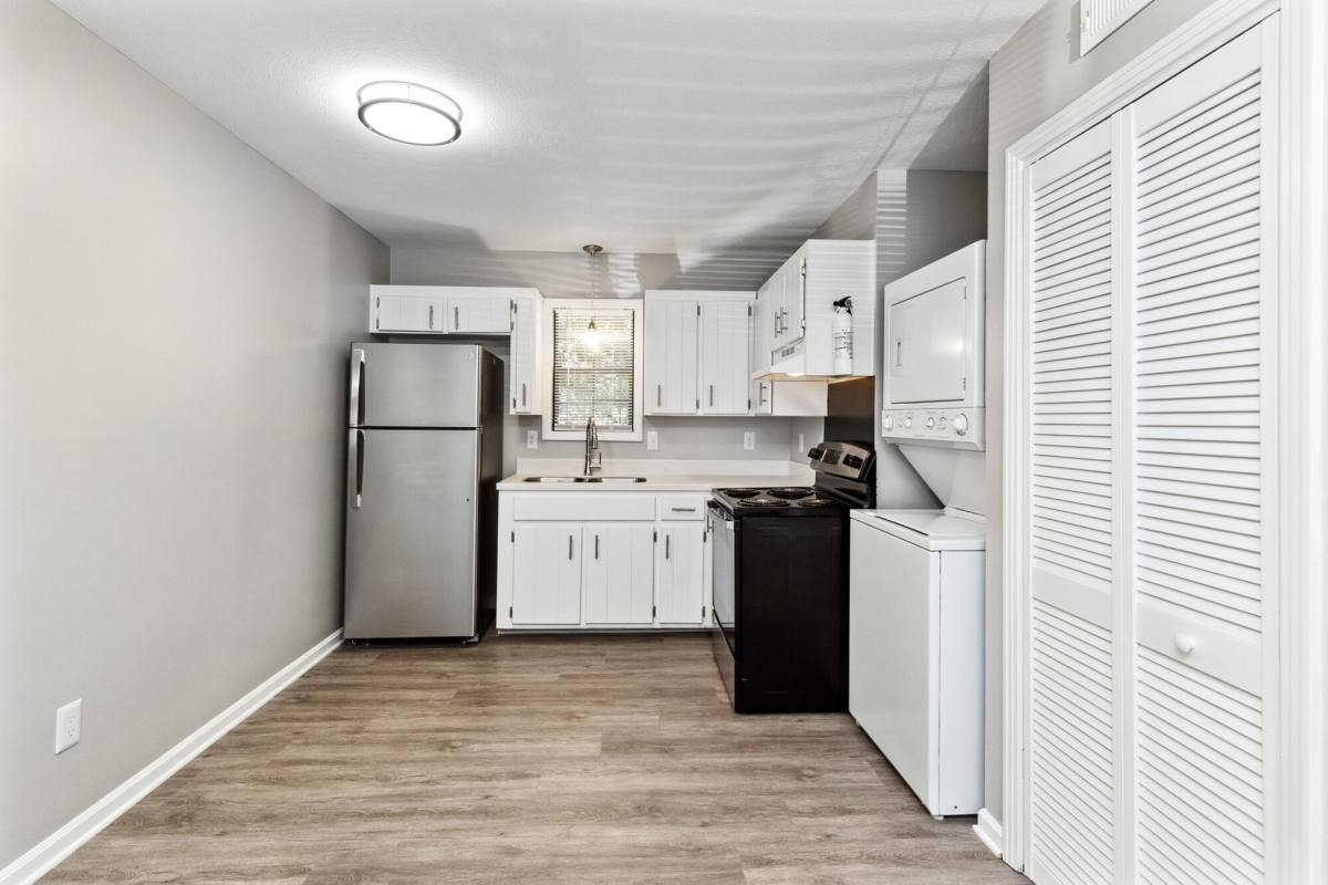 Apartment for rent at Skyline Flats, 103 Hart Lane, Nashville, TN 37207