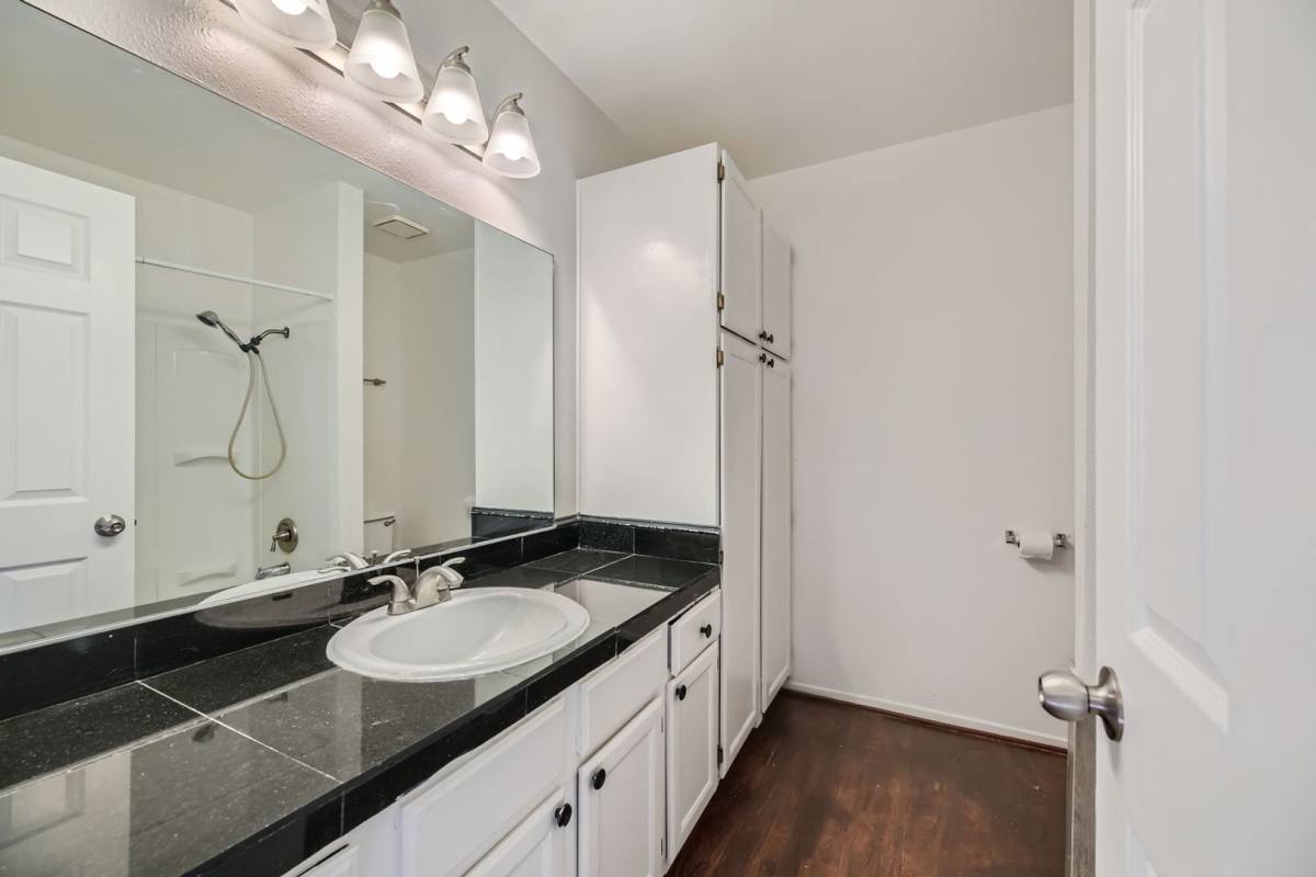 Apartment for rent at 76 N 27th St, Las Vegas, NV 89101