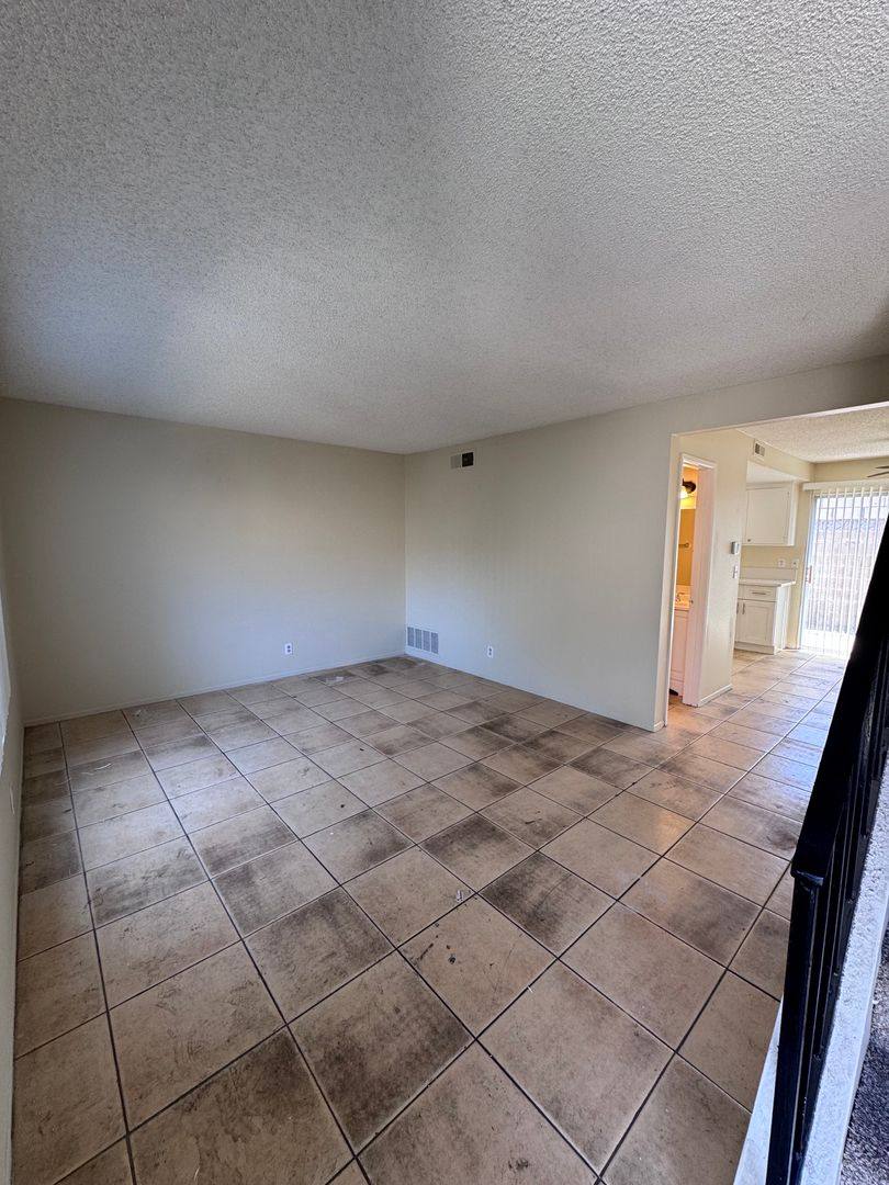 House for rent at 530 S I St, Oxnard, CA 93030