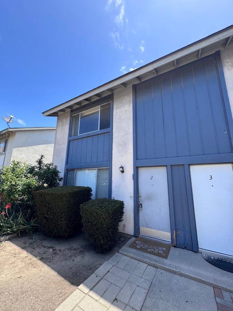 House for rent at 530 S I St, Oxnard, CA 93030