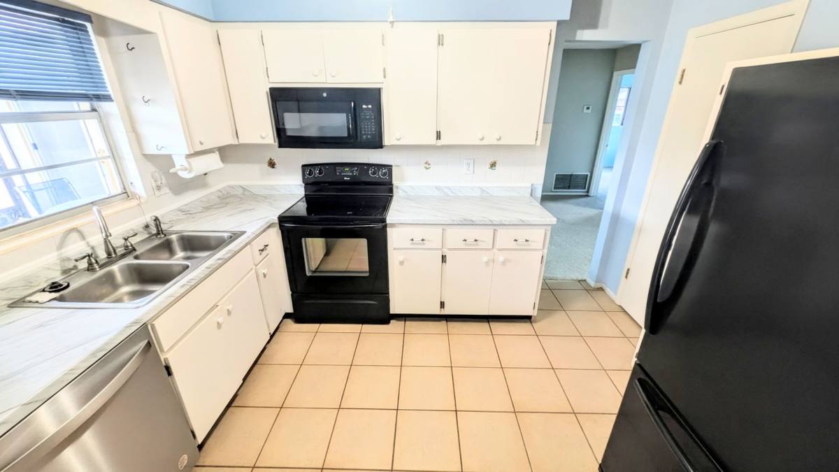 House for rent at 5417 Duncanwood Dr, Sarasota, FL 34232