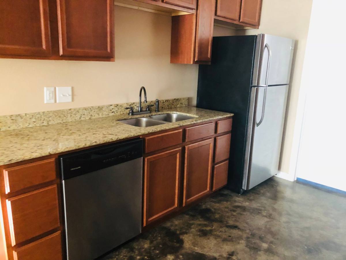Townhouse for rent at 1972 Arkansas Rd, West Monroe, LA 71291