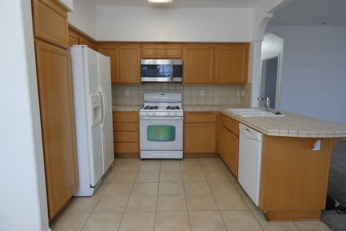 Condo for rent at 610 Sunrise Dr, Santa Maria, CA 93455