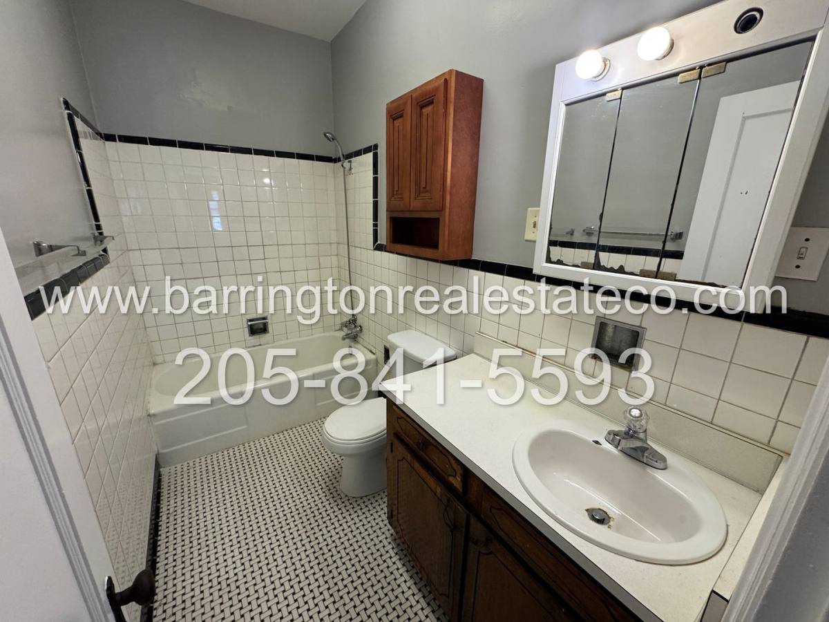 House for rent at 1225 Elizabeth Ave, Birmingham, AL 35217