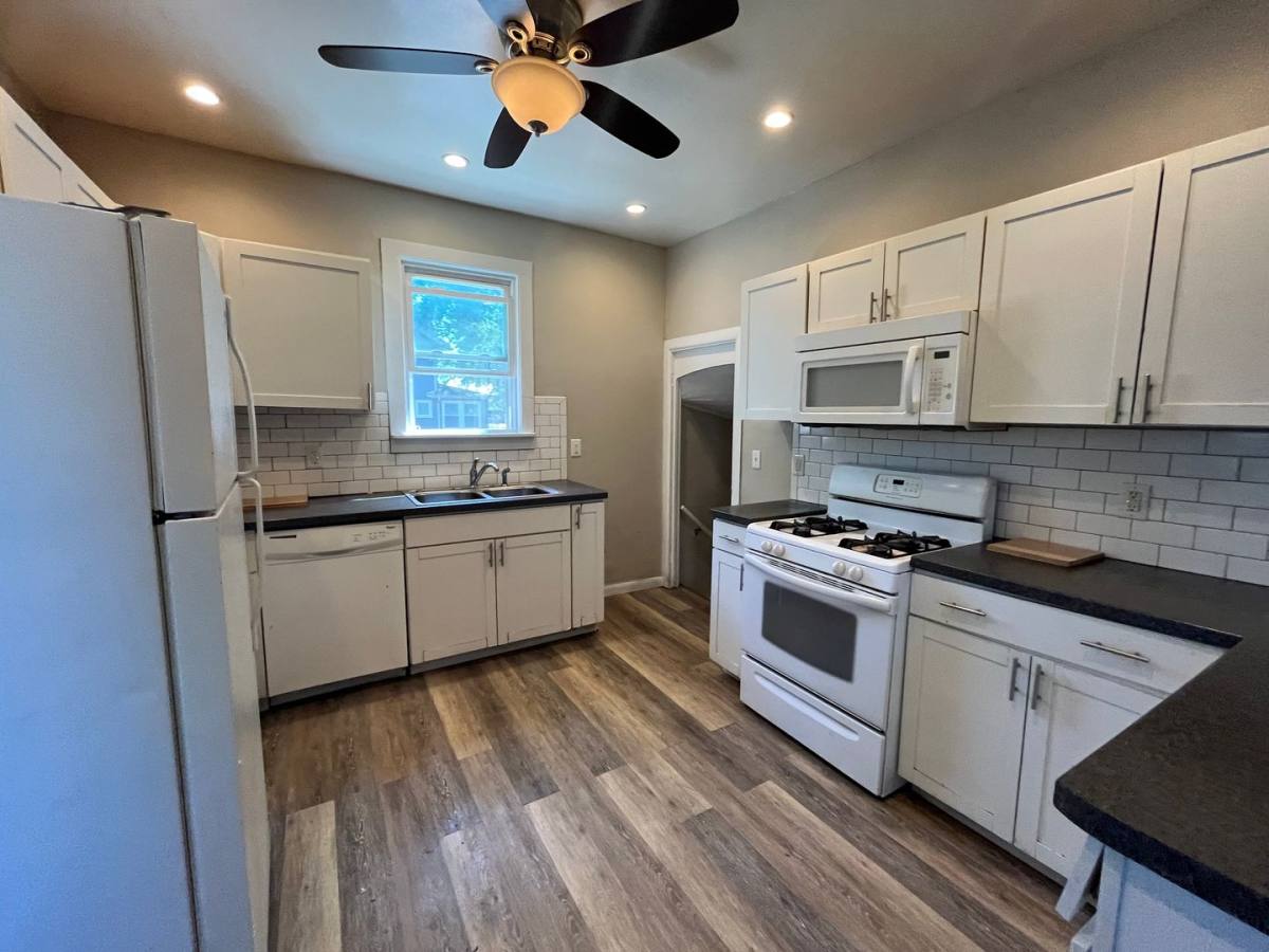 House for rent at 1445 38th St, Rock Island, IL 61201