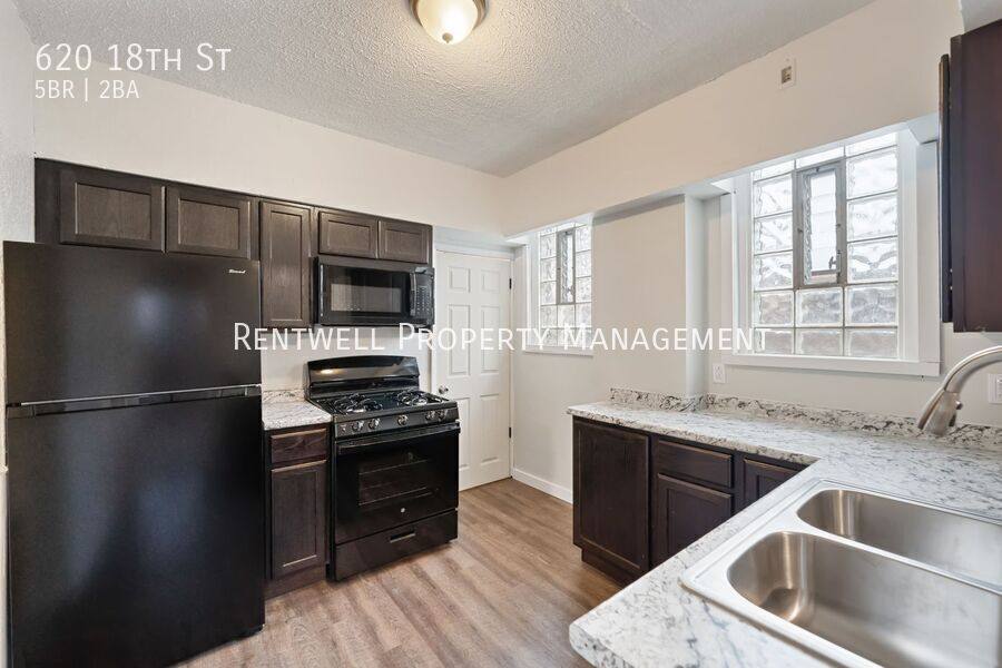 House for rent at 620 18th St, Beaver Falls, PA 15010