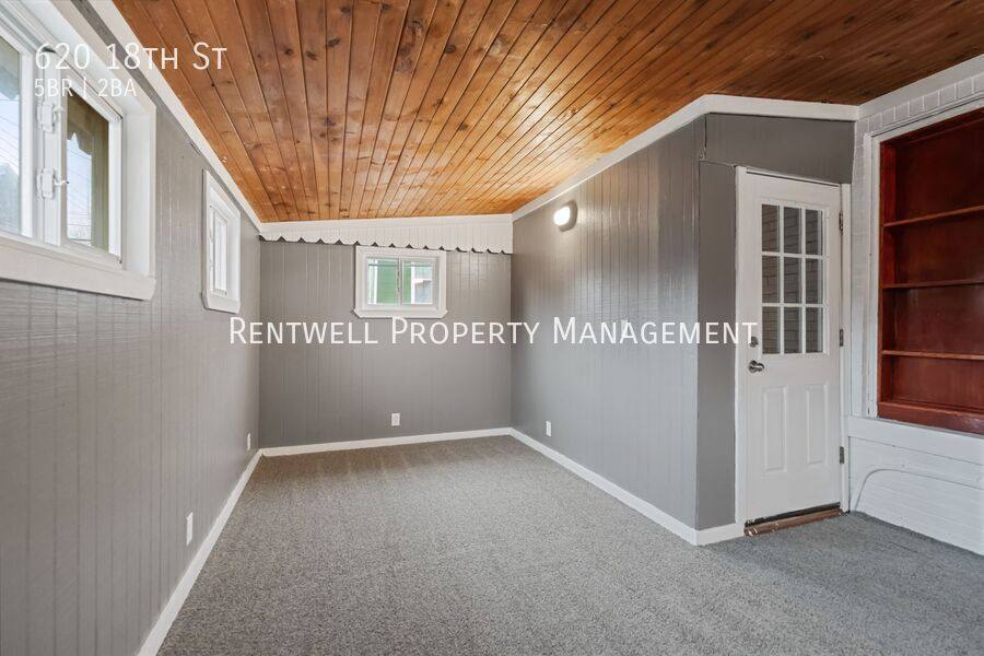 House for rent at 620 18th St, Beaver Falls, PA 15010