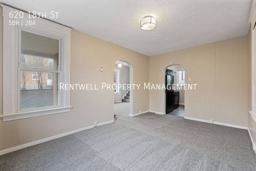 House for rent at 620 18th St, Beaver Falls, PA 15010