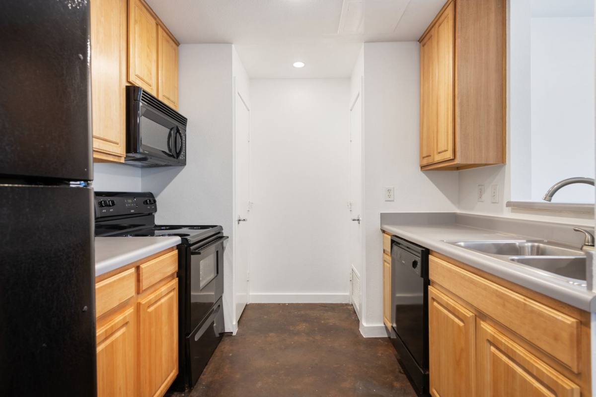 Apartment for rent at 2601 E 7th St, Austin, TX 78702