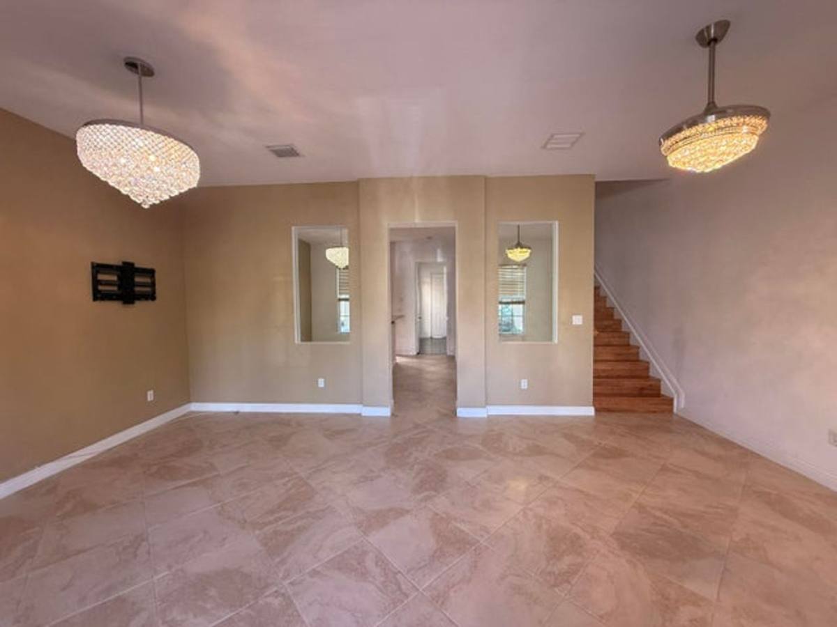 Townhouse for rent at 8309 NW 8th Way, Boca Raton, FL 33487