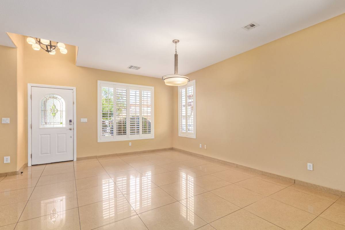 House for rent at 1477 Rancho Ridge Dr, Henderson, NV 89012